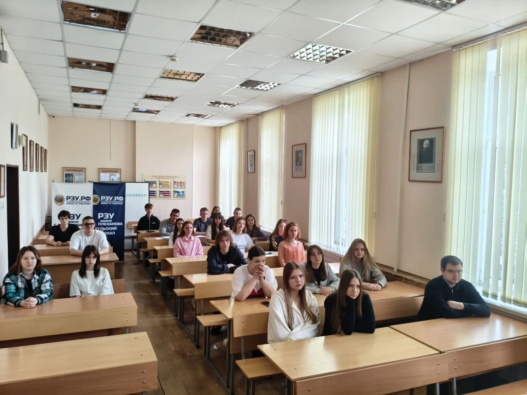 Студенты Тульского филиала РЭУ им. Г.В. Плеханова участвуют в проекте "Школа выживания: РЭУ Зарница"
