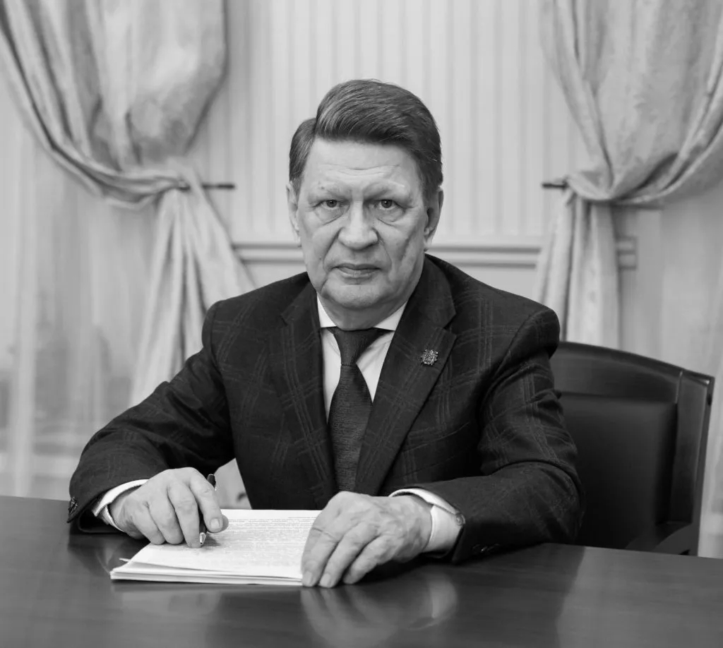 Памяти Владимира Валентиновича Окрепилова